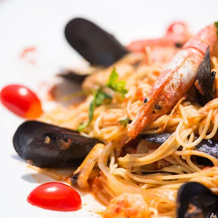 Pelago סקאלה פוטאמיאס