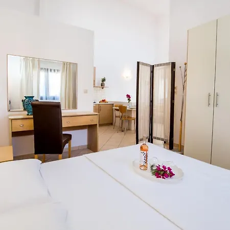 Semesterbostad Pelago