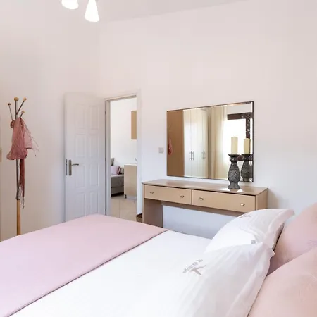 Pelago بيت للعطل *